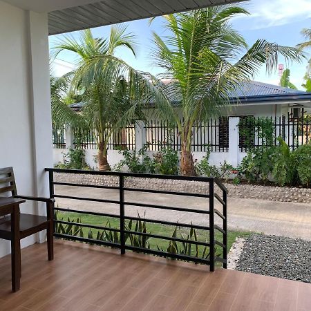 Palm Tree Lodge Moalboal Extérieur photo